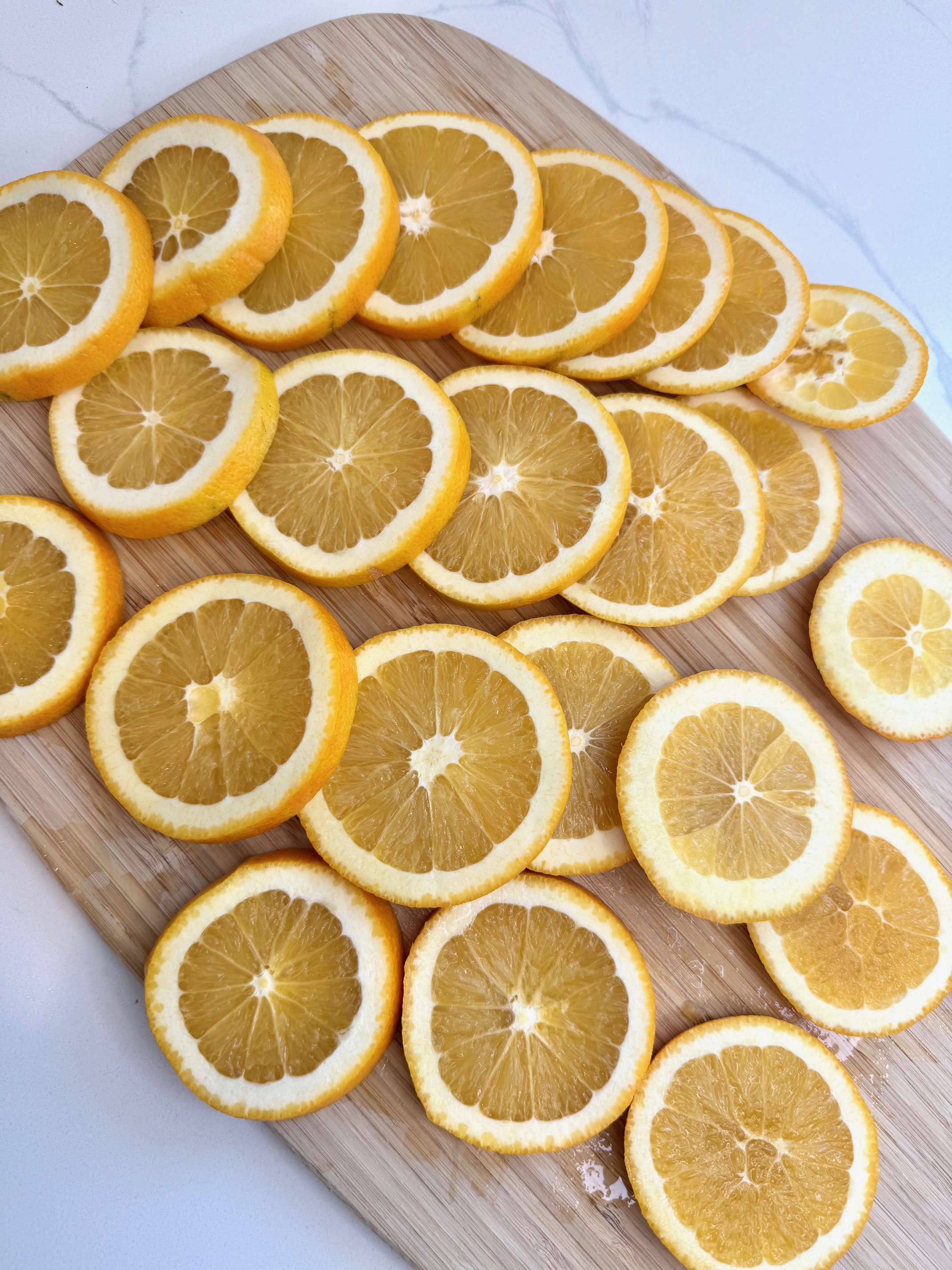 DIY Dried Orange Garland: A Budget-Friendly & Festive Touch for Your Home